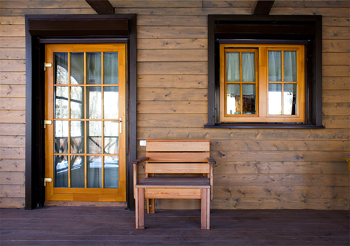 Советы по выбору окна для деревянного дома (загородного) Установка, фото, как заказать под ключ?